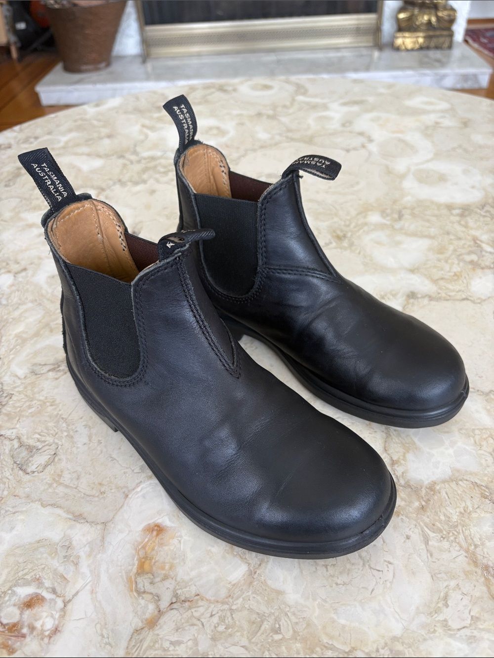 Blundstone Classics Chelsea Leather Boots - Black
